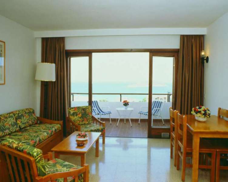 อปาร์ตาเมนโตส ซอล แอนด์ เบรา Aparthotel มากาลุฟ ภายนอก รูปภาพ
