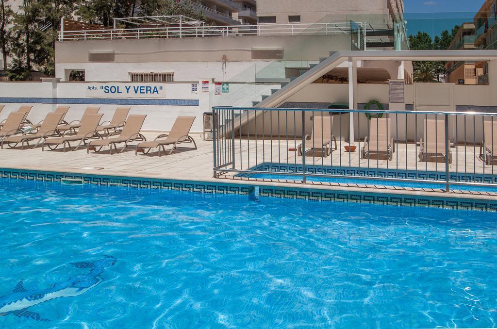 อปาร์ตาเมนโตส ซอล แอนด์ เบรา Aparthotel มากาลุฟ ภายนอก รูปภาพ