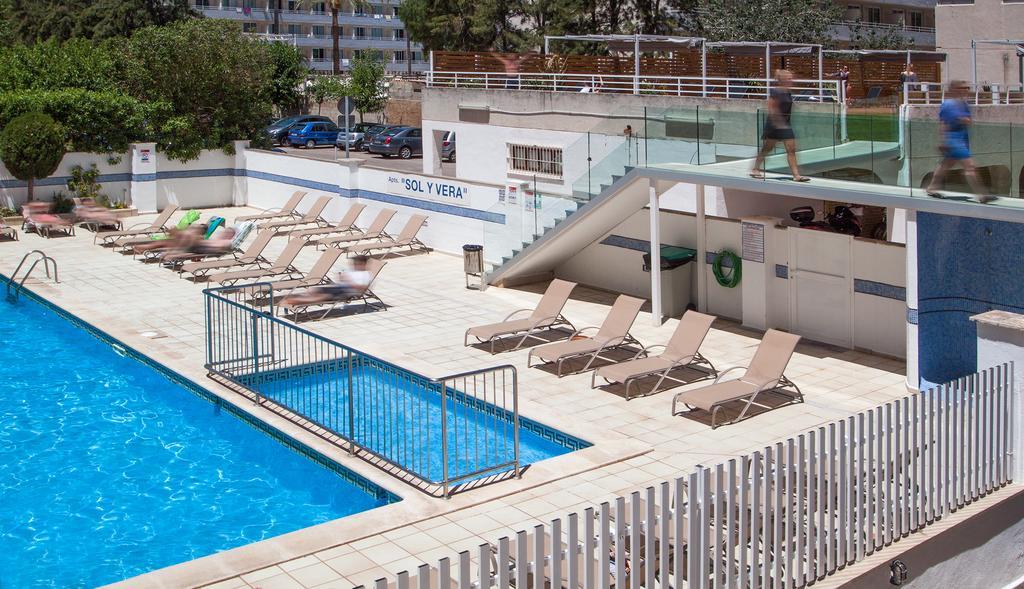 อปาร์ตาเมนโตส ซอล แอนด์ เบรา Aparthotel มากาลุฟ ภายนอก รูปภาพ
